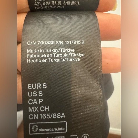 COS Slim Exaggerated Collar Jersey shirt🔥
NWOT - Picture 11 of 13